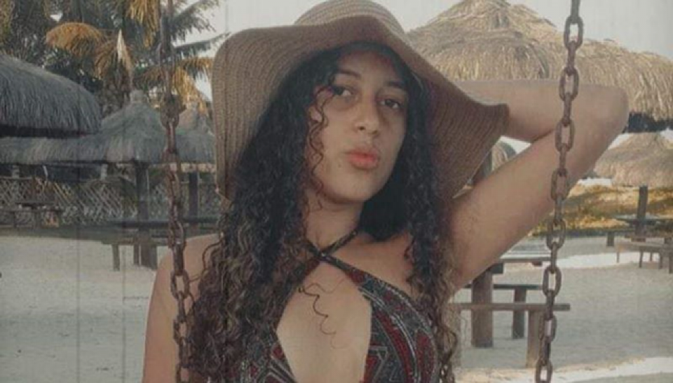 Jovem é assassinada a tiros em praia de Santo André